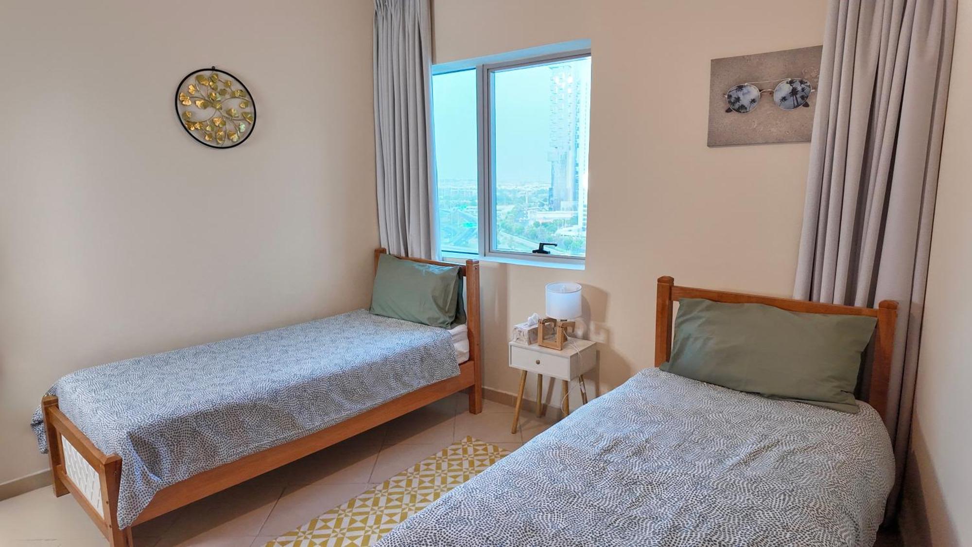 Spacious 2 Bed Apt At Marina High Floor Dubai Dış mekan fotoğraf