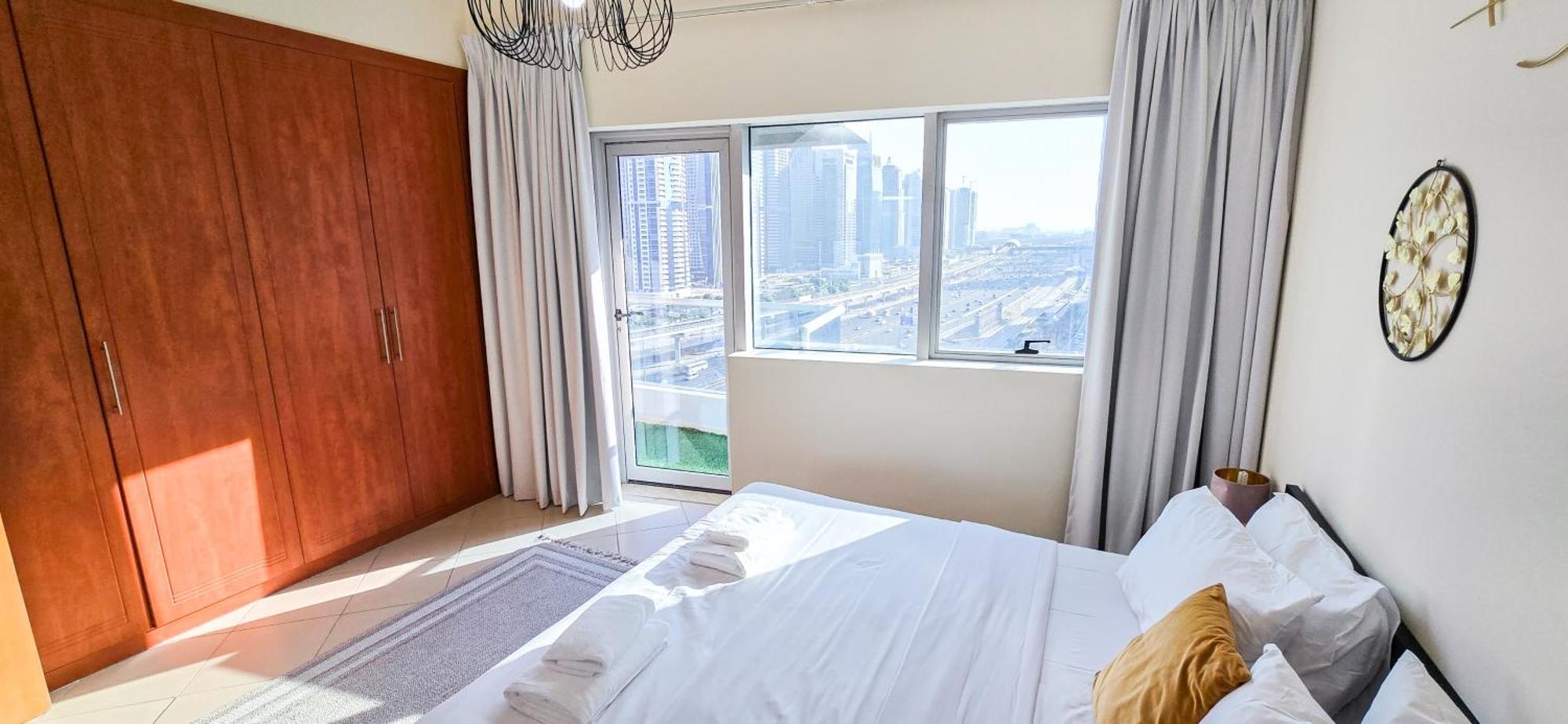 Spacious 2 Bed Apt At Marina High Floor Dubai Dış mekan fotoğraf